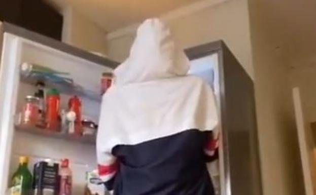 El peligro de hacer la broma viral de la nevera
