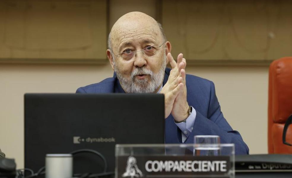 Tezanos defiende su labor al frente del CIS: «Es ejemplar y rigurosa»