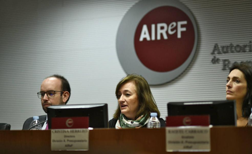 La Autoridad Fiscal propone que los gobiernos fijen un límite de gasto para toda la legislatura