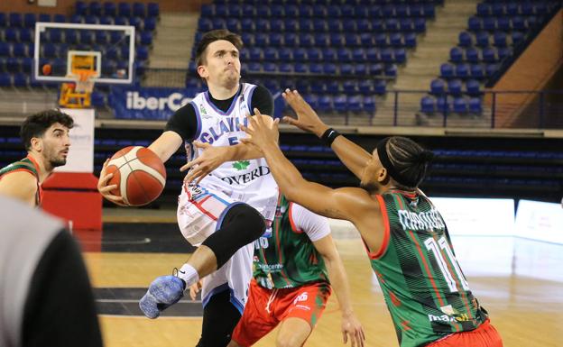 Victoria en el barro del Rioverde