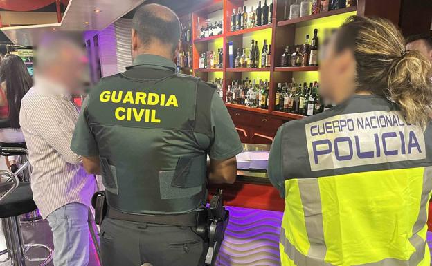 Detenidas dos prostitutas e identificados 30 clientes en un operativo policial en clubes de alterne riojanos