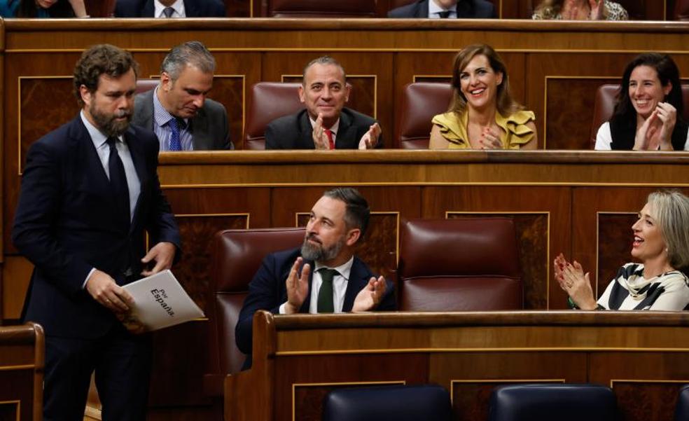 Vox denuncia que los Presupuestos buscan «alargar unos meses la agonía del Gobierno»