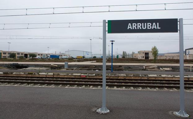 Adif intervendrá con 1,8 millones de euros en el talud ferroviario entre Alcanadre y Arrúbal