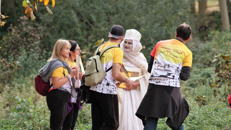 Visita al Valle de la Lengua: doscientas personas recorren el Camino Real entre Nájera y San Millán de la Cogolla