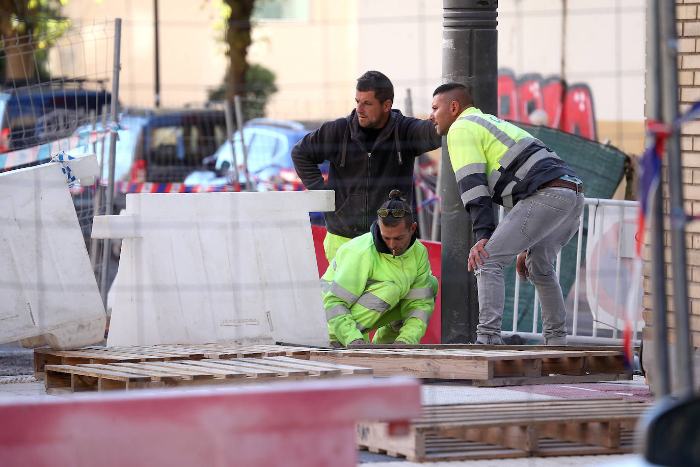 Las obras de Vara de Rey no paran en Todos los Santos para la apertura parcial de mañana