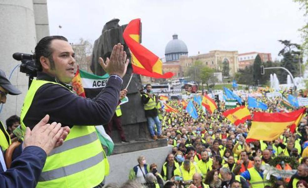 Los transportistas convocan una nueva huelga indefinida desde el lunes próximo