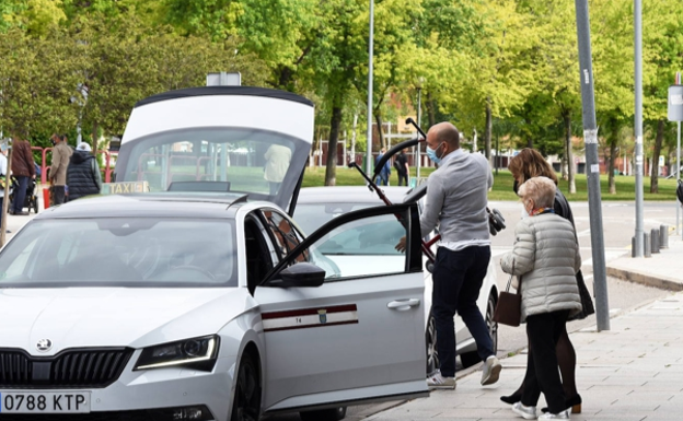 Los taxistas del área metropolitana de Logroño podrán recoger viajeros fuera de sus municipios de origen