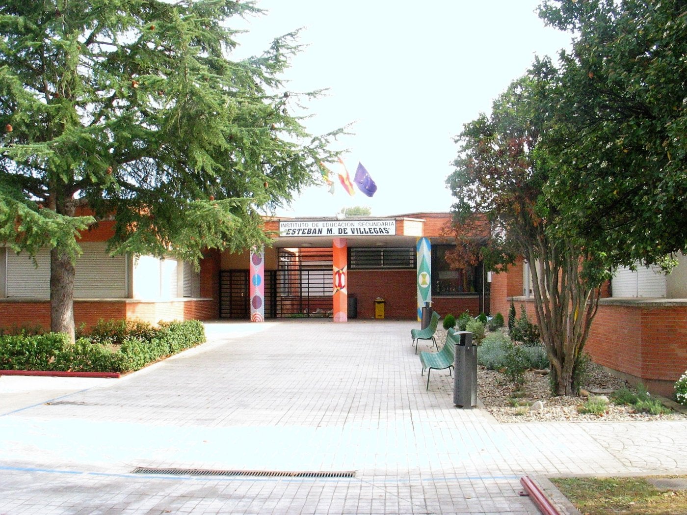 El IES Manuel Villegas acoge desde este curso estudios de la familia profesional de Sanidad