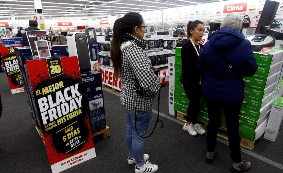 Dos de cada cinco españoles no comprará este 'Black Friday' por la inflación