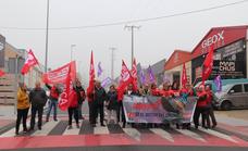 Los sindicatos llevan a las empresas del calzado la demanda de un convenio «justo»