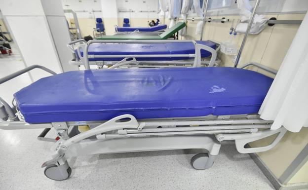 Indignación con un paciente por el motivo para acudir a Urgencias: «Algunos no tienen dos dedos de frente»