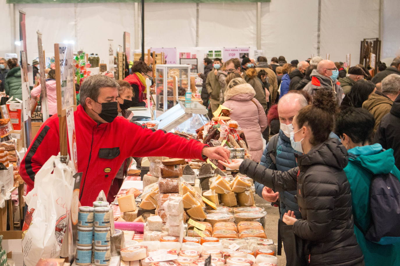 Cuenta atrás para las ferias de Santo Domingo: 70 productores en el 'Mercado del Camino'