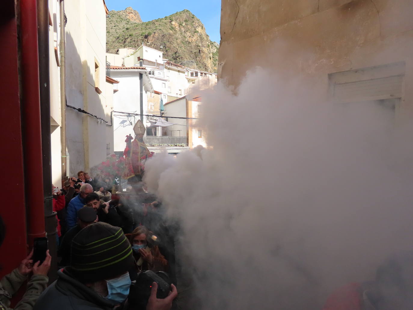 Arnedillo recupera la Procesión del Humo tras la pandemia