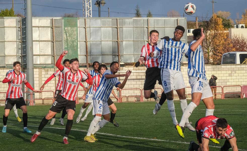 El Alavés B conquista el fortín de la UD Logroñés B