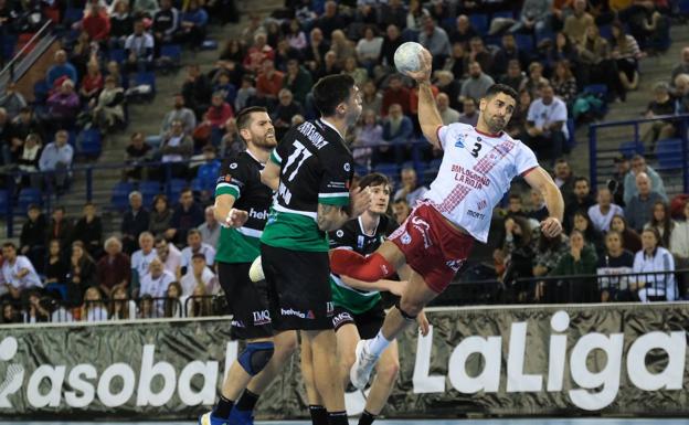 El Logroño se pierde en el caos