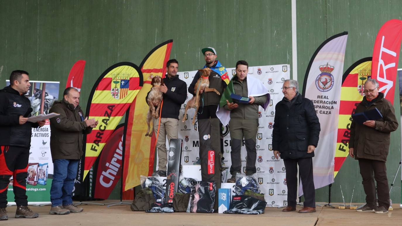 Víctor Aldama, subcampeón de España de caza con perro