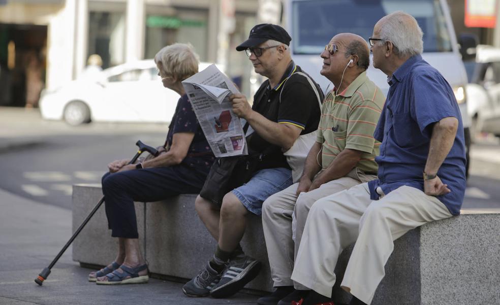 Las rentas altas mantendrán la pensión más baja de Europa pese a la subida de cotizaciones