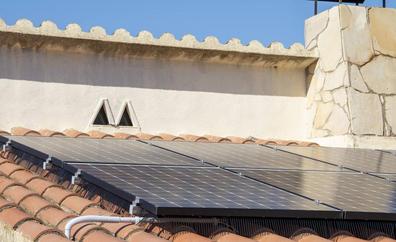 Aviso del Gobierno riojano ante llamadas telefónicas para instalar placas solares