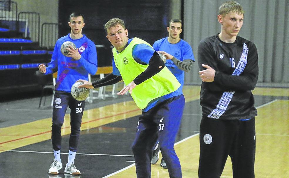El Ciudad de Logroño debe salvar los muebles en Galicia