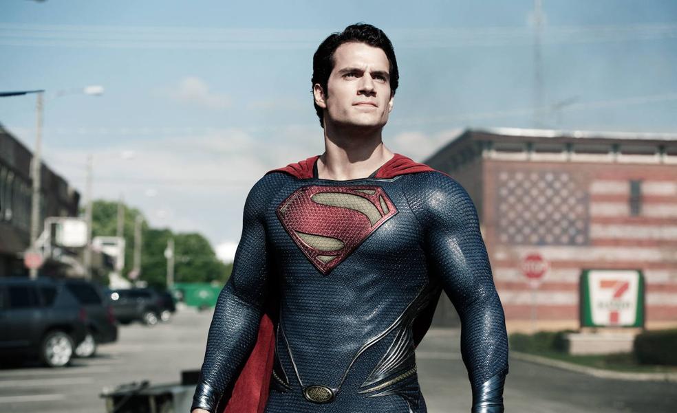 Henry Cavill cuelga la capa de Superman