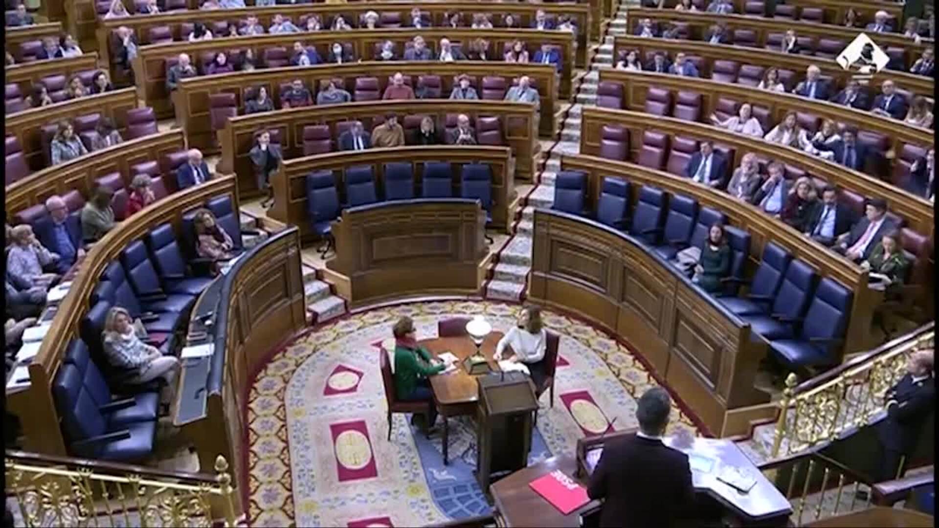El PSOE acusa al PP de actuar como Tejero
