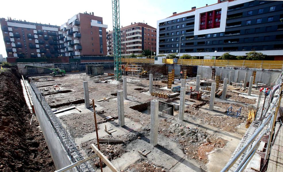 El inicio de obras de vivienda nueva, en su nivel más bajo de los últimos cuatro años