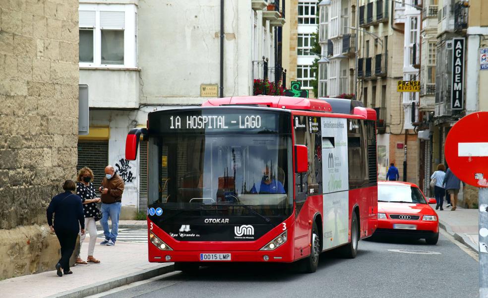 El Gobierno mantiene la rebaja de metro y autobús en las comunidades que extiendan la ayuda