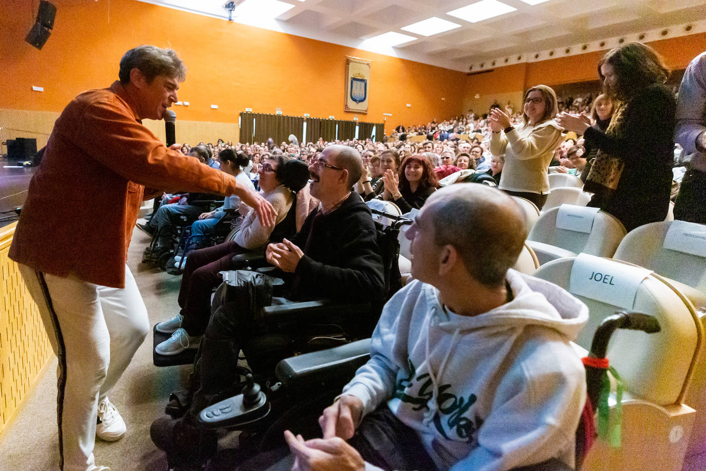 Vídeo: El emocionante 'Sabor de amor' de Danza Invisible con los usuarios de Aspace