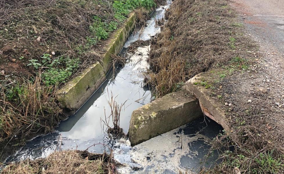 Nuevo vertido en el agua ante la inacción general