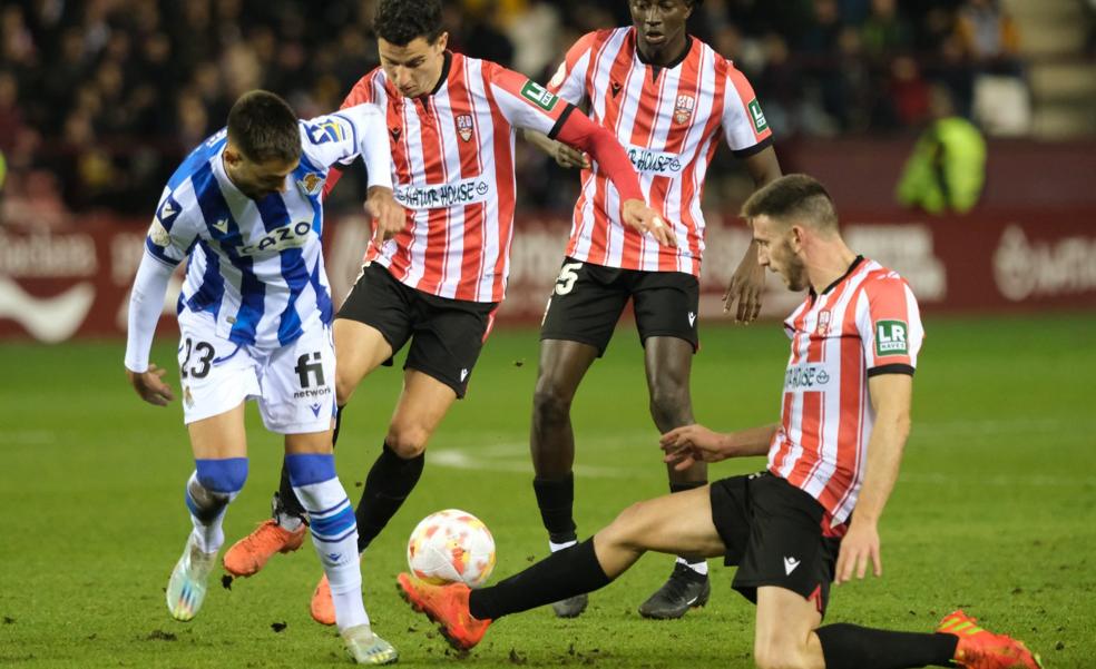 Primera División versus Primera Federación