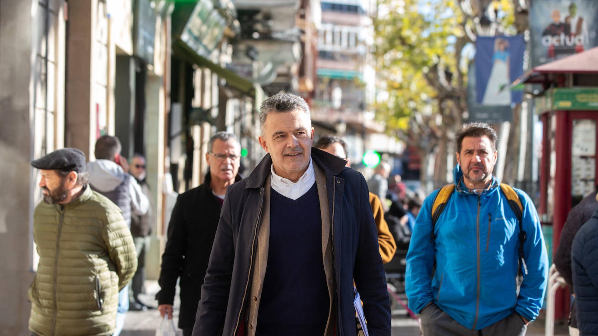 «Ninguna de mis decisiones se tomará sin el consenso ni la participación real de vecinos y comerciantes»