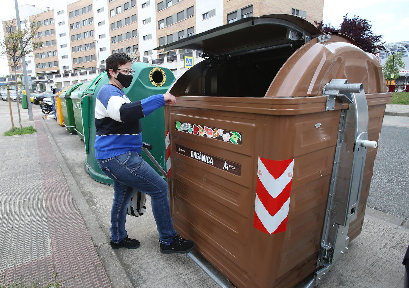 El contenedor marrón se extenderá por todo Logroño