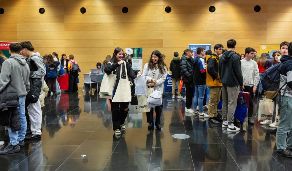 En busca de su camino hacia la universidad