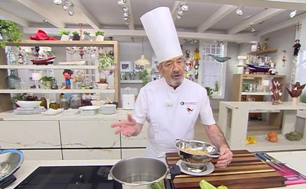 El práctico truco de cocina de Karlos Arguiñano para cocer los garbanzos