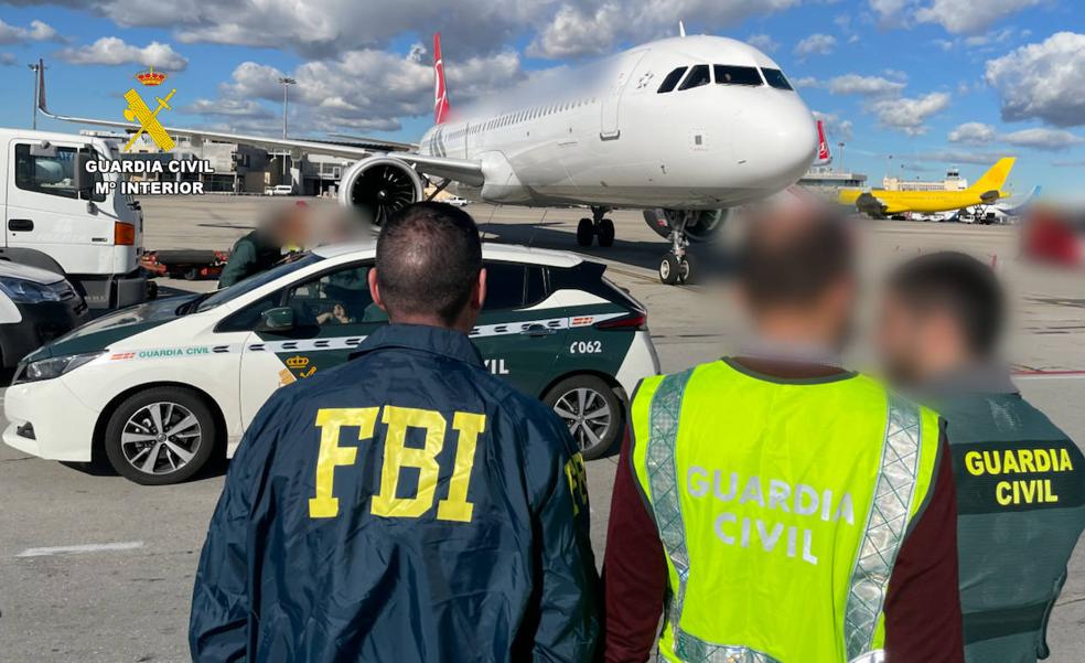 La Guardia Civil y el FBI detienen en Barajas al testaferro de uno de los grandes oligarcas rusos