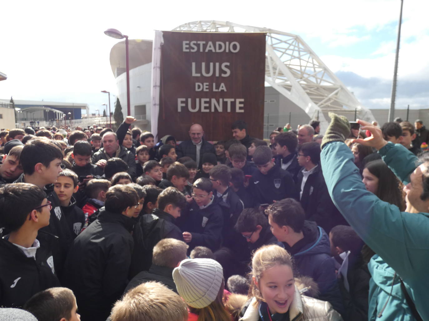 Haro rinde un especial homenaje a su jarrero ilustre y le da su nombre al campo municipal