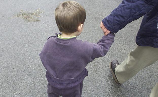 Raptado un menor tutelado por parte de su madre biológica en San Sebastián