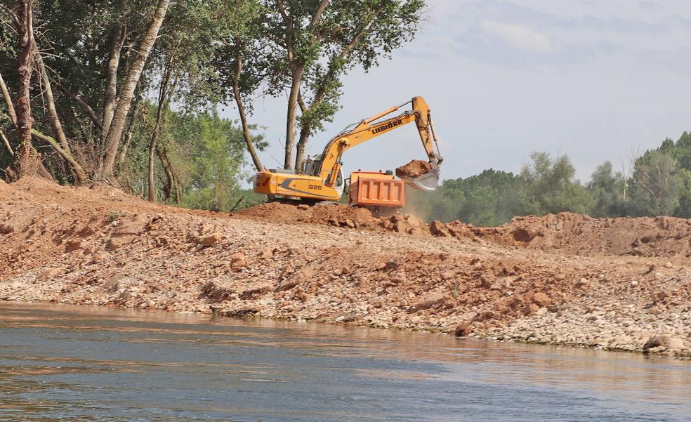 Alfaro acoge la creación del grupo social riojano-navarro de Ebro Resilience