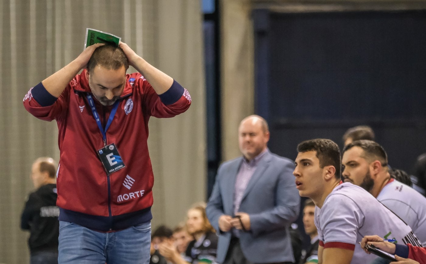 Una vuelta después se mantienen las mismas dudas