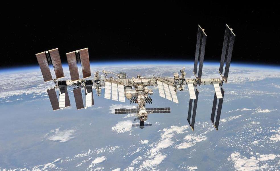 Los astronautas atrapados en la ISS tendrán que esperar a marzo para ser rescatados