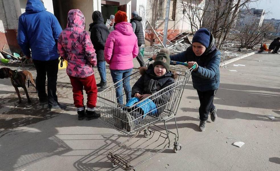 Un informe acusa a Rusia de retener a 6.000 niños ucranianos