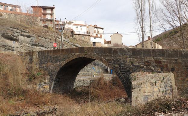 La Comunidad destina 440.904 euros a rehabilitar el puente medieval de Enciso