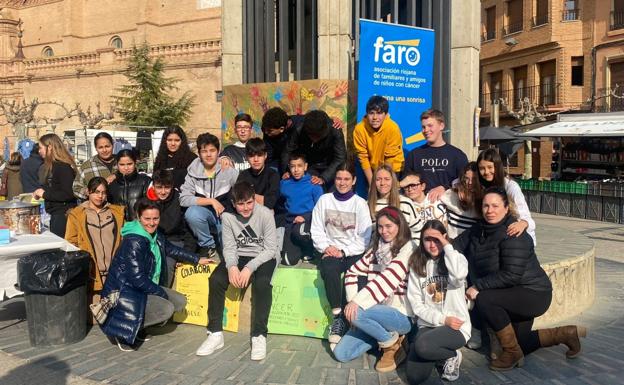 Los alumnos de 2º de Secundaria recaudan 1.500 euros para FARO