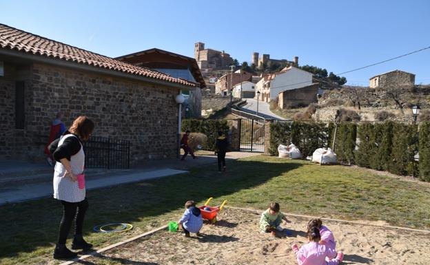 Educación pone en marcha una unidad de Infantil de 0 a 3 años en Cornago