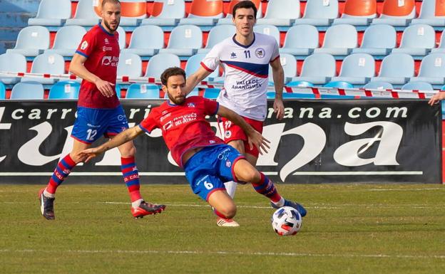 Jordi Ortega completa el centro del campo de la SD Logroñés