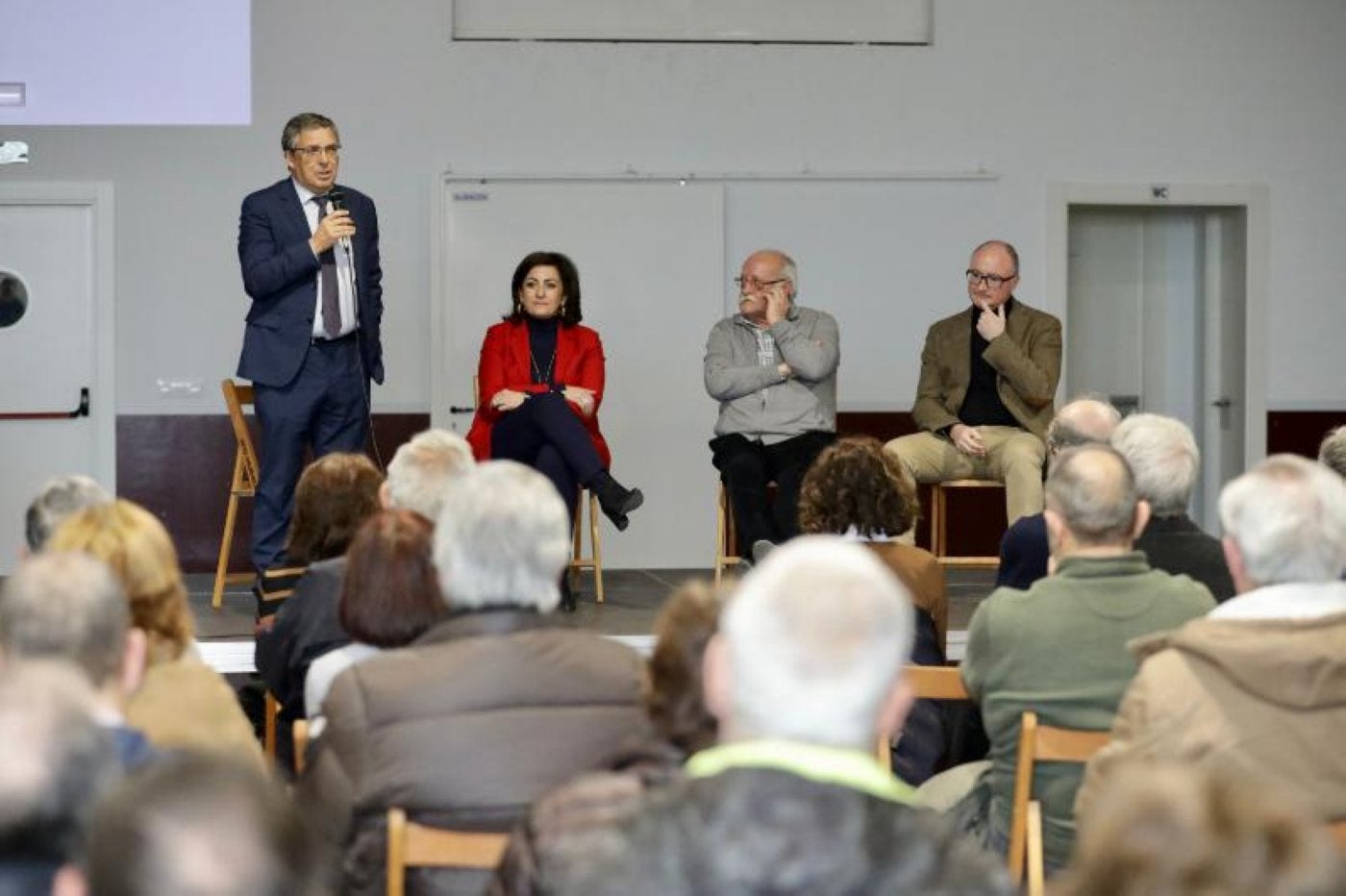 El Gobierno de La Rioja presenta el nuevo centro de día