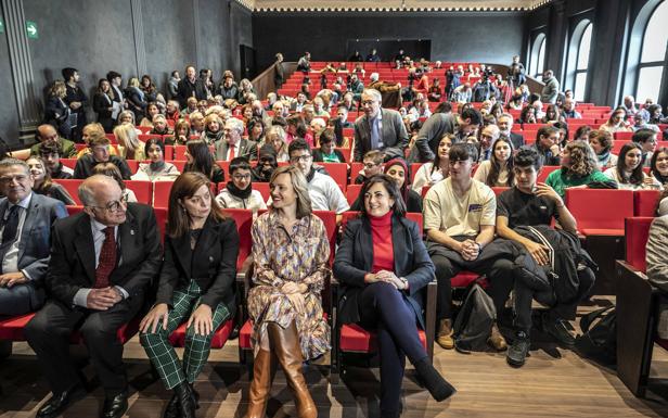 La inauguración oficial del Sagasta reivindica la educación pública como clave para «un futuro mejor»