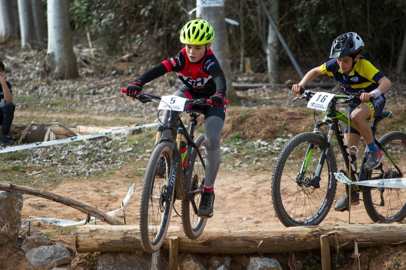 Ciclismo y pesca definen su campaña