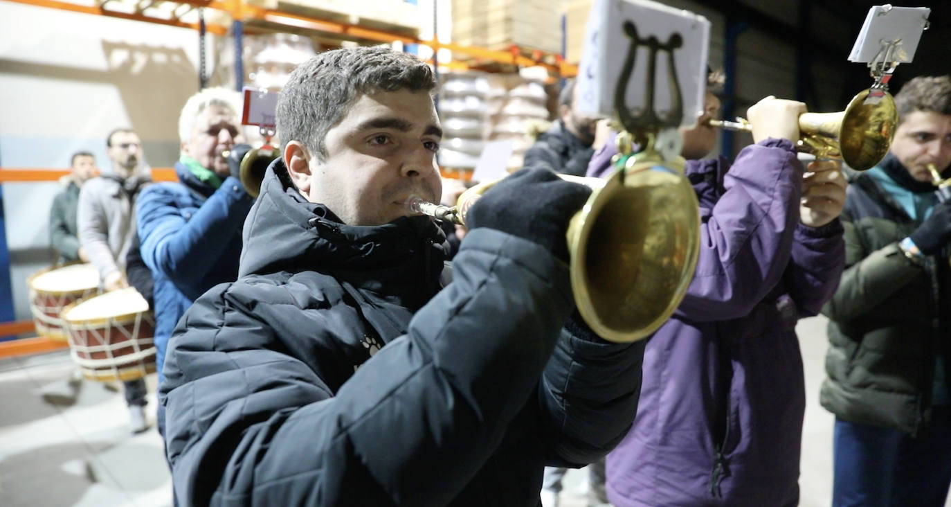 Las bandas de tambores y trompetas de las cofradías de toda La Rioja celebran sus últimos ensayos
