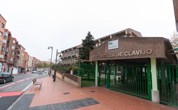 Educación valora construir un sexto bloque en el Batalla de Clavijo y descarta el prefabricado